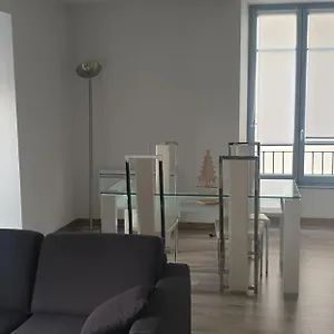  Appartement T2 45 M² En Centre-ville France